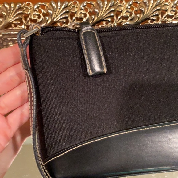 Kate Spade Purse - Picture 6 of 9